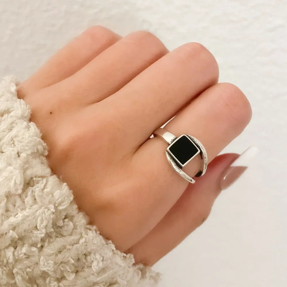 925 Sterling Silver Dainty Ring Black Square Ring Geometric Ring Minimalist Ring - Picture 3 of 10